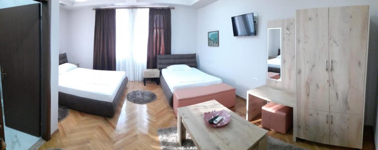Hotel Permeti Екстер'єр фото
